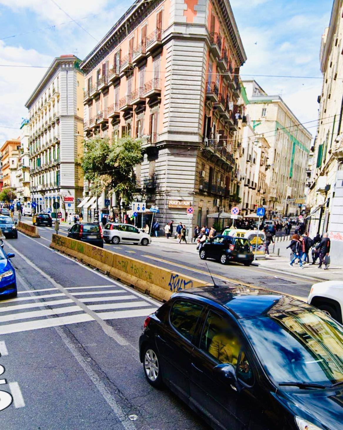 Vesuvius House Apartment เนเปิลส์ ภายนอก รูปภาพ